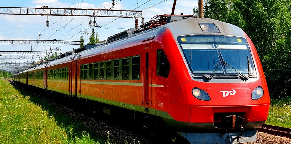 Лето ускоряется: запуск скоростного поезда между Уфой и Челябинском в июле.